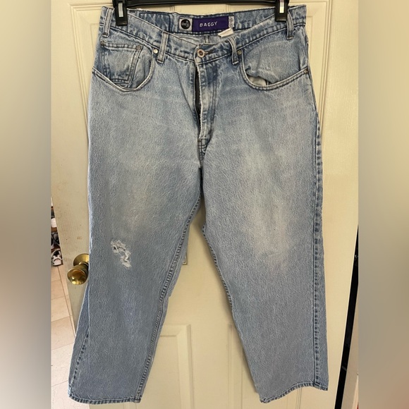 Vintage Levi's Silver Tab Baggy Lightweight Trousers Size W33